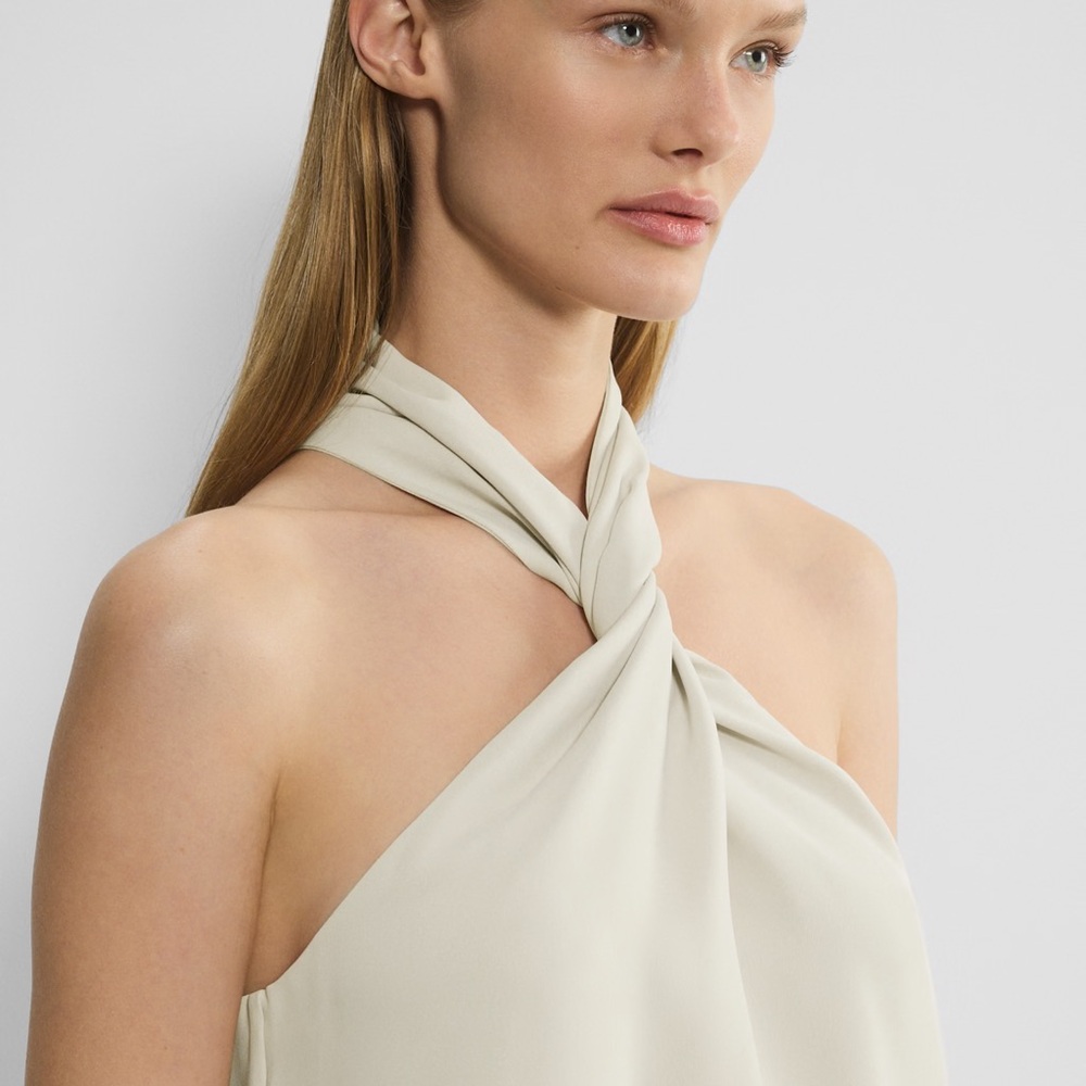 SOLD ❌ New Aritzia Babaton Halter Top